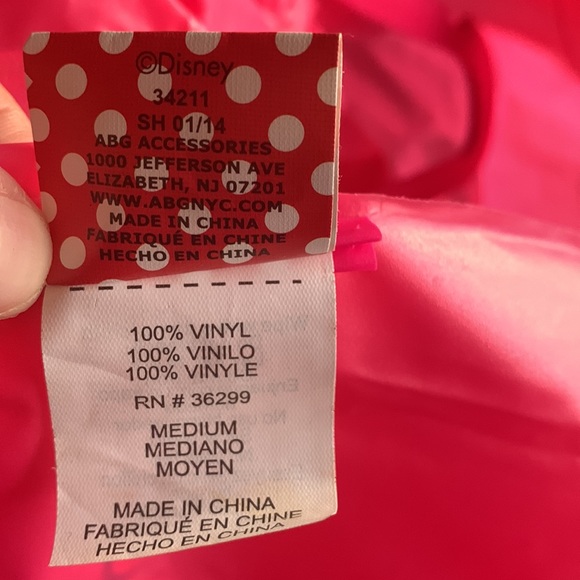 Girls NWOT Minnie Mouse raincoat! - Picture 4 of 5